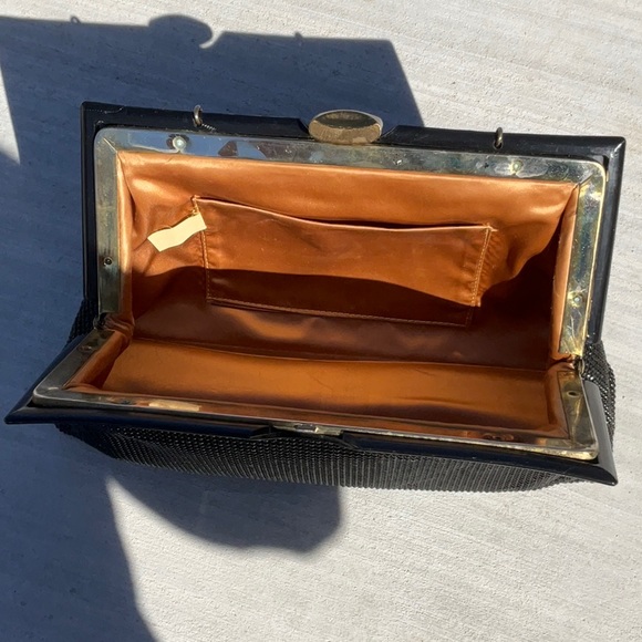 Whiting & Davis Black & Gold Undertone Mesh Handbag - Picture 12 of 13